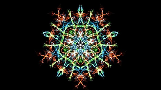 现在是2025年6月，现在的房价是阴跌还是暴跌？还会继续跌多久？是否已经开始分化?